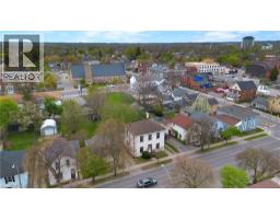 303 DALHOUSIE Street - 36