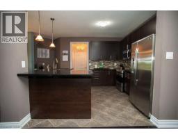 10 BISSET Avenue - 15