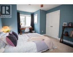 10 BISSET Avenue - 25