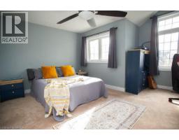 10 BISSET Avenue - 28