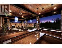 10 BISSET Avenue - 44