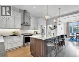 193 KING EDWARD Street - 10