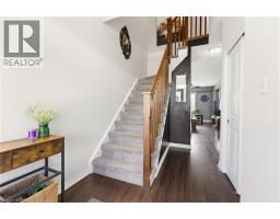 100 CHESTER Drive UnitNo. 16 - 4