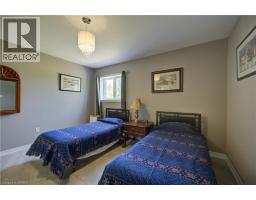 136-160 MECHANIC Street W - 24