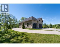 136-160 MECHANIC Street W - 3