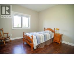 29 WESTLAKE Boulevard - 28