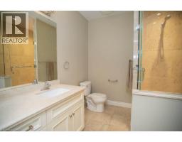 29 WESTLAKE Boulevard - 40