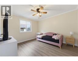 125 WHITLAW Way - 10