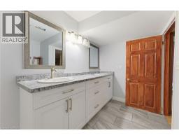 125 WHITLAW Way - 17
