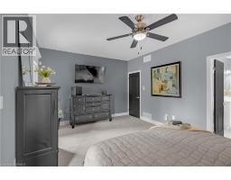 57 CARMICHAEL Crescent - 19