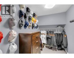 57 CARMICHAEL Crescent - 35