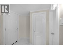 71 KENT Street N - 24