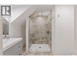 10 STYMIE Boulevard - 41