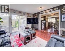 60 DRIFTWOOD Drive - 17
