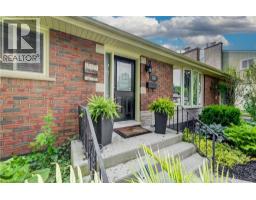 60 DRIFTWOOD Drive - 4