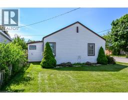52 DIVISION Street - 35