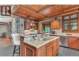 66 BANFIELD Street - 21