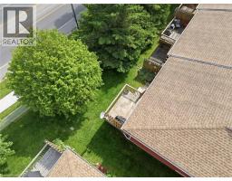 1 BUCHANAN Crescent UnitNo. 10 - 28