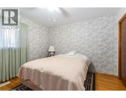 16 PARIS Road - 25