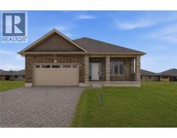 105 VANROOY Trail - 1