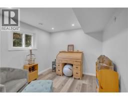 218 MECHANIC Street W - 24