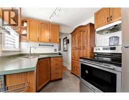 23 BRITANNIA Avenue - 11