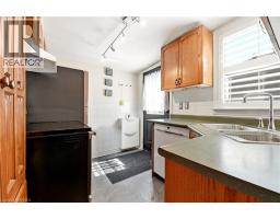 23 BRITANNIA Avenue - 12