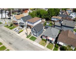 23 BRITANNIA Avenue - 31