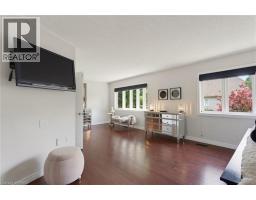141 FALCONRIDGE Drive - 31