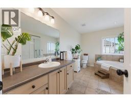 196 MCGUINESS Drive - 18