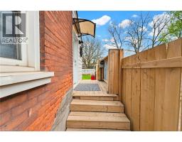28 NORWICH Street - 28