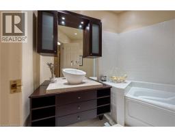 7 GAYWOOD Gardens - 26