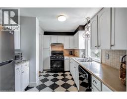 58 LORNE Crescent - 23