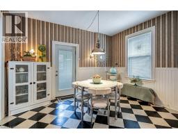 58 LORNE Crescent - 24