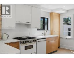250 DUFFERIN Avenue - 12