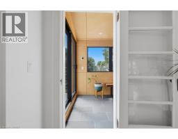 250 DUFFERIN Avenue - 26