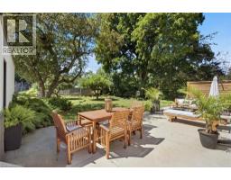 250 DUFFERIN Avenue - 38
