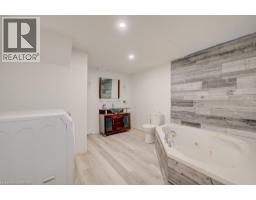 6 BAYLY Drive - 31