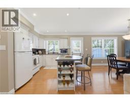 35 VARADI Avenue - 12