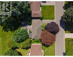 35 VARADI Avenue - 33