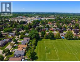 35 VARADI Avenue - 35