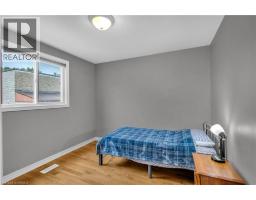 5 PASSMORE Court - 13