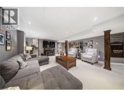 75 HUNTER Way - 32
