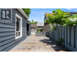 33 HIGHLAND Avenue - 17