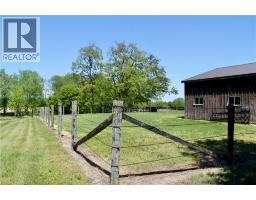 81 MCGILL Road - 49