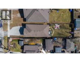 253 WELLINGTON Street - 17