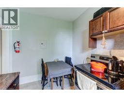 23 LYONS Avenue - 12
