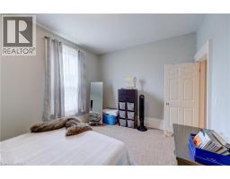 23 LYONS Avenue - 14
