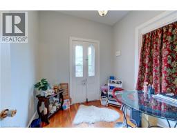 23 LYONS Avenue - 15