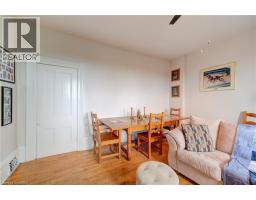 23 LYONS Avenue - 17